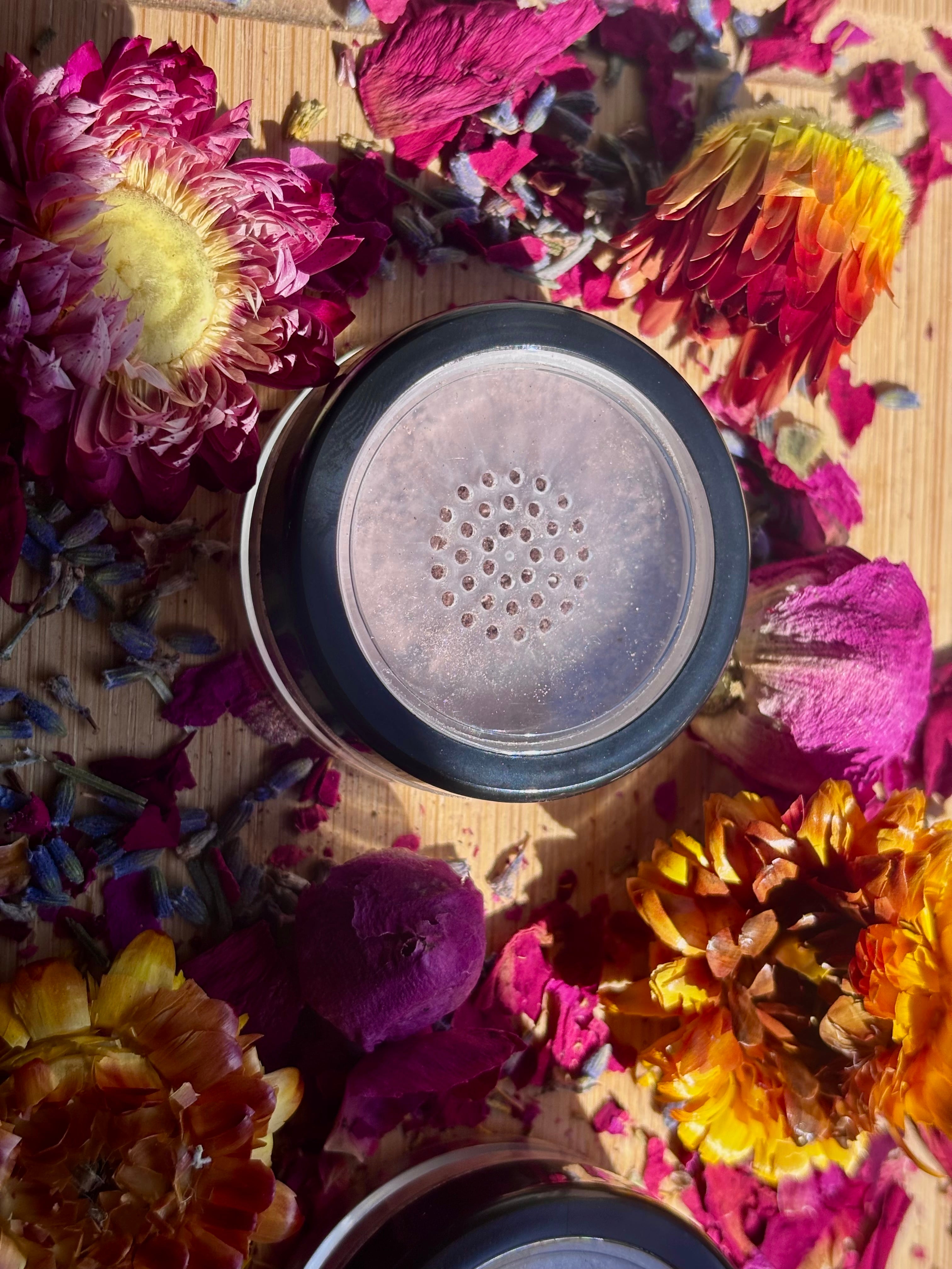 tinted setting powder